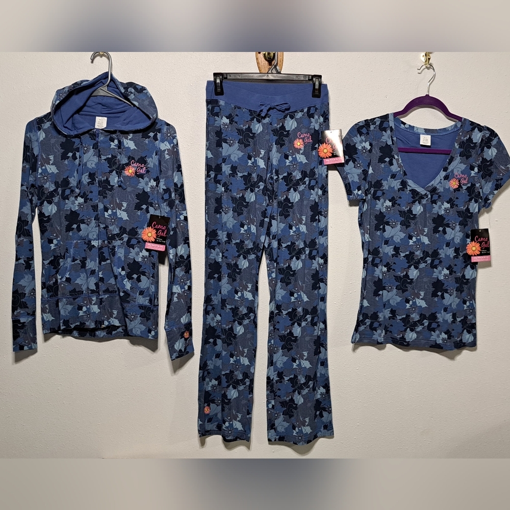 Camo Gal Mix n Match Seperates, Sz. Small, NWT. (1 of 2 Blue listings) $12 each